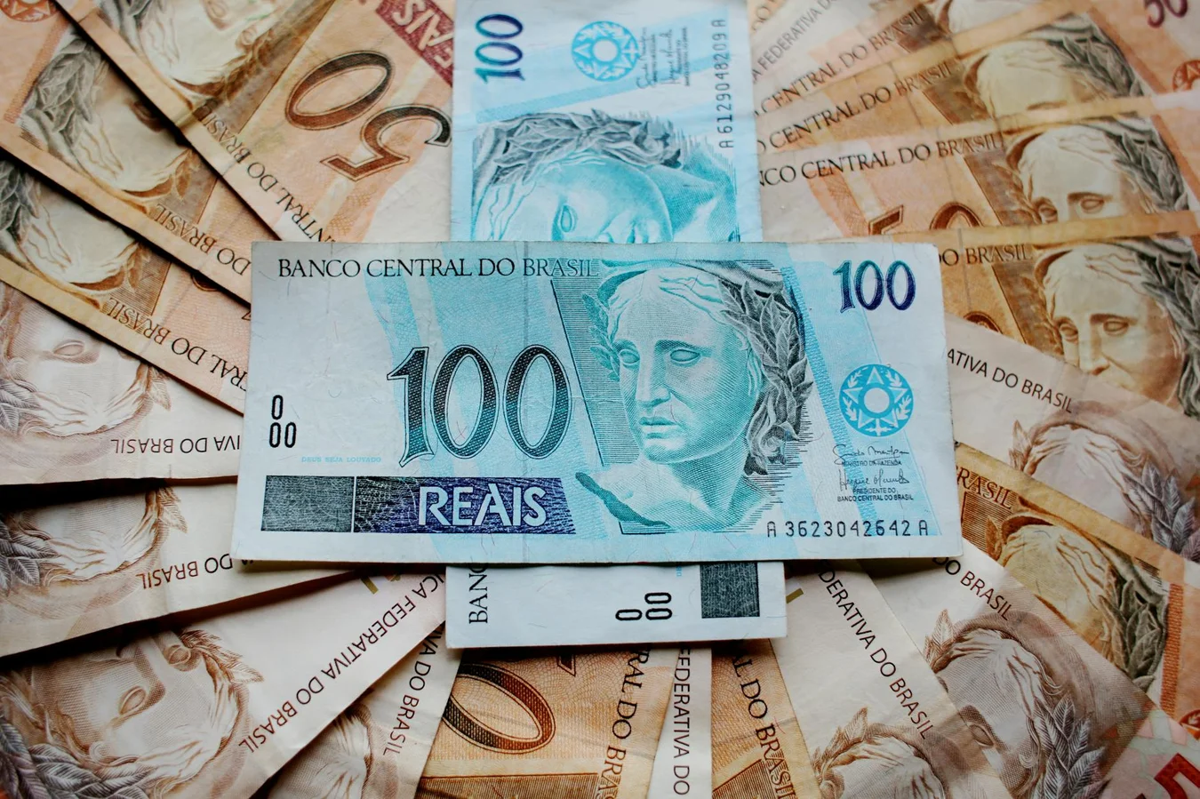 Live commerce no brasil casos de sucesso reais: Live commerce no Brasil casos de sucesso reais: 7 cases que inspiram